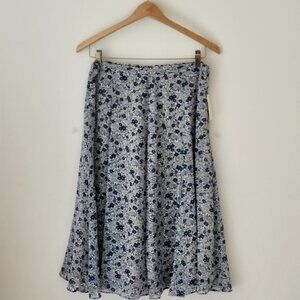 NEW with tags Clearwater Creek navy/white floral skirt